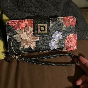 Flower wallet